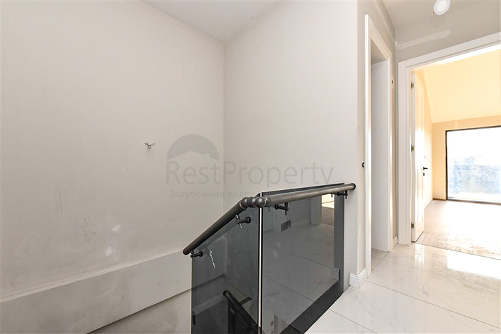 Wohnungen im neuen Komplex des Bezirks sind beide