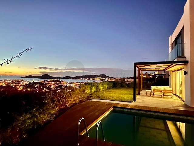 Luxusvilla im Zentrum von Yalıkavak