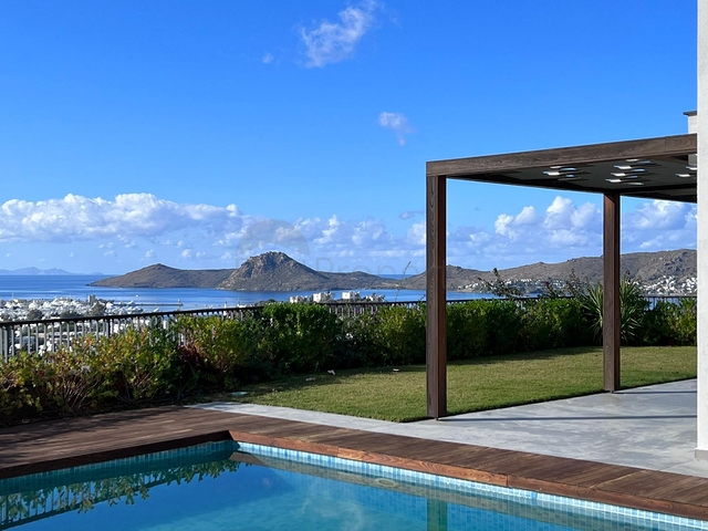 Luxusvilla im Zentrum von Yalıkavak