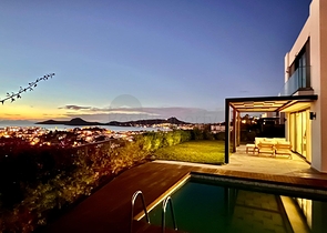 Luxusvilla im Zentrum von Yalıkavak