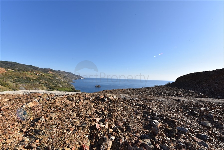 Grundstück in der Nähe von Gazipasa