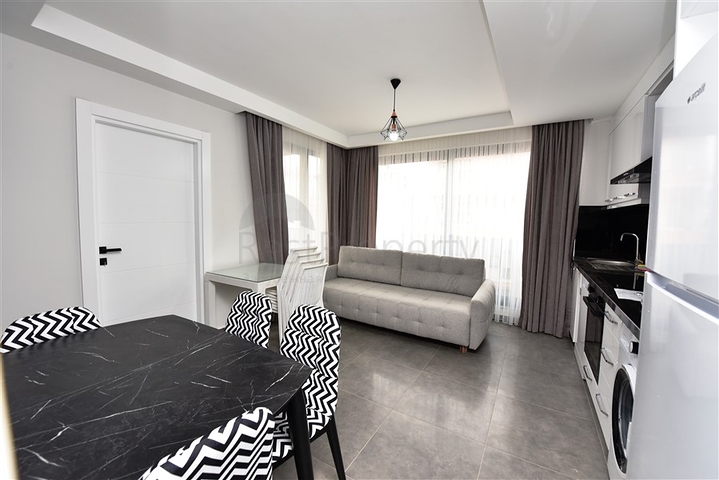 Möblierte 1+1-Wohnung 100 Meter vom Meer entfernt