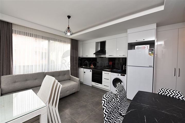 Möblierte 1+1-Wohnung 100 Meter vom Meer entfernt