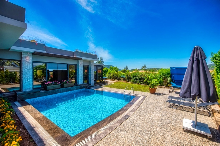 3+1 möblierte Villa mit privatem Pool in Ovacik Fethiye