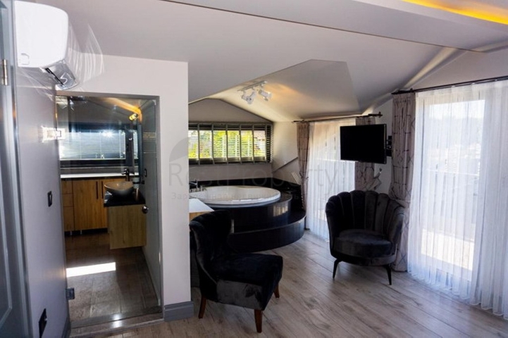 Freistehende Villa mit 3 Schlafzimmern in Chalez Freistehende Villa mit 3 Schlafzimmern in Chalez