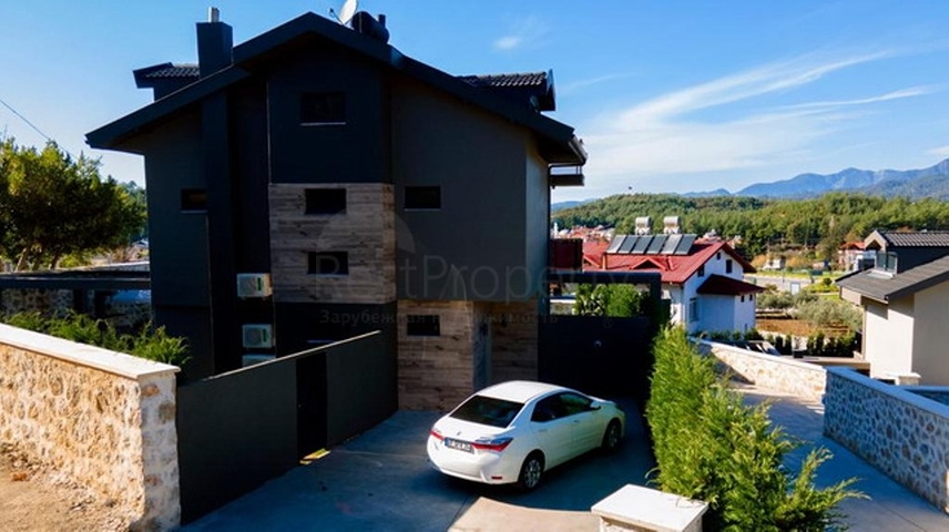 Freistehende Villa mit 3 Schlafzimmern in Chalez Freistehende Villa mit 3 Schlafzimmern in Chalez