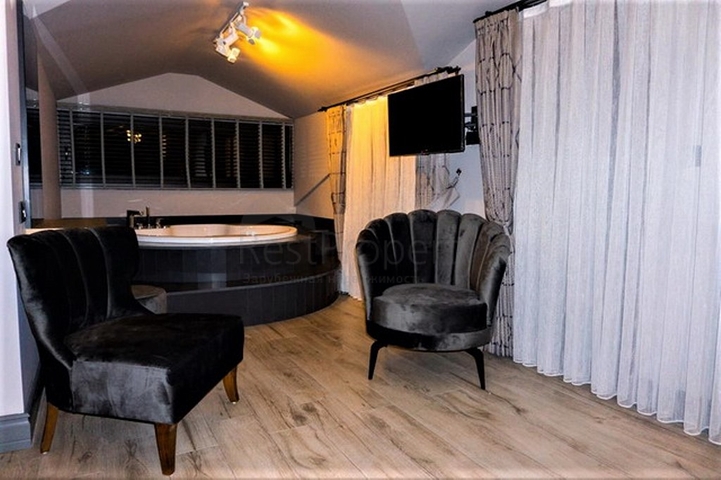 Freistehende Villa mit 3 Schlafzimmern in Chalez Freistehende Villa mit 3 Schlafzimmern in Chalez