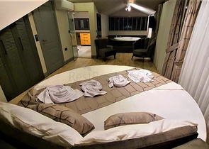Freistehende Villa mit 3 Schlafzimmern in Chalez Freistehende Villa mit 3 Schlafzimmern in Chalez