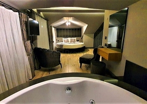 Freistehende Villa mit 3 Schlafzimmern in Chalez Freistehende Villa mit 3 Schlafzimmern in Chalez