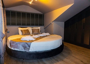 Freistehende Villa mit 3 Schlafzimmern in Chalez Freistehende Villa mit 3 Schlafzimmern in Chalez