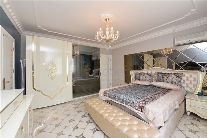 Zwei-Zimmer-Wohnung mit zwei Schlafzimmern zu vermieten