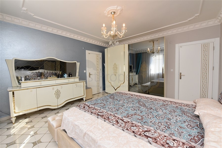 Zwei-Zimmer-Wohnung mit zwei Schlafzimmern zu vermieten