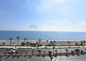 Zwei-Zimmer-Wohnung mit zwei Schlafzimmern zu vermieten