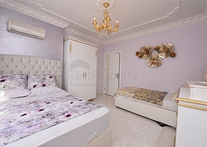 Zwei-Zimmer-Wohnung mit zwei Schlafzimmern zu vermieten