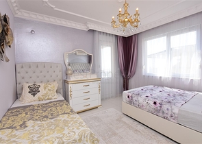 Zwei-Zimmer-Wohnung mit zwei Schlafzimmern zu vermieten