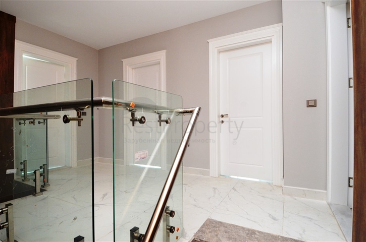 Penthouse mit drei Schlafzimmern im Stadtteil Mahmutlar