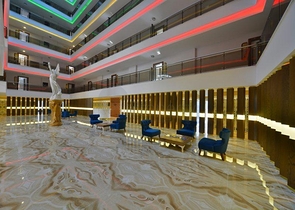 Möblierte 1+1-Wohnung im LCD-Bereich von Mahmutlar