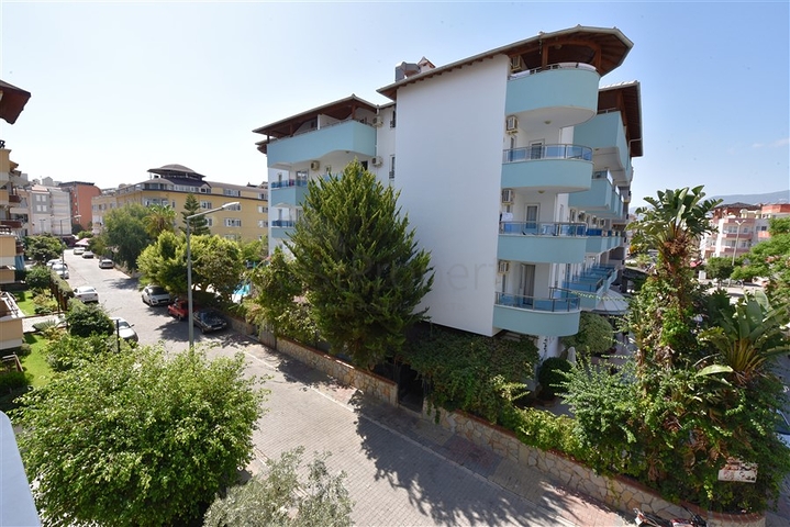 Zweizimmerwohnung im Bezirk Oba zur Miete 