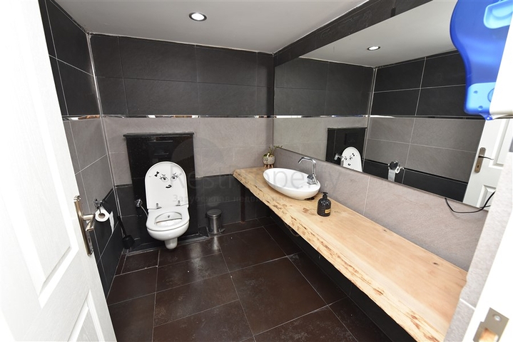 Geschäftsräume im Herzen von Alanya