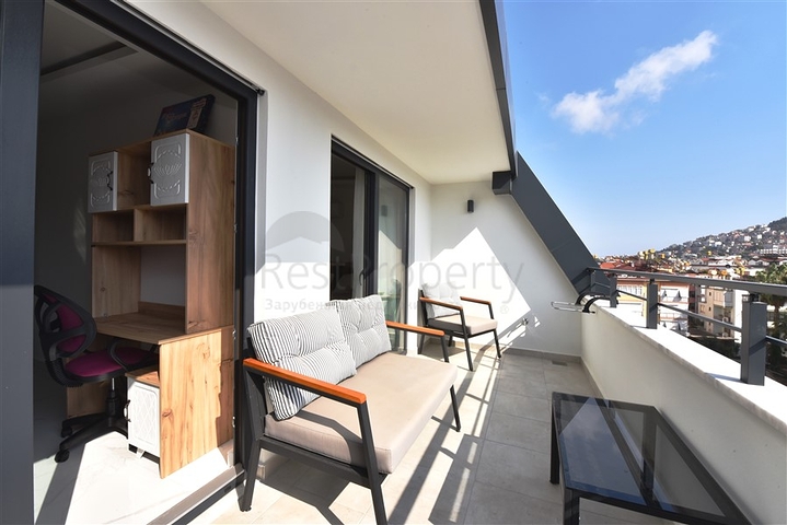 2+1 Penthouse zur Miete in der Nähe von Kleopatra Beach 2+1 Penthouse zur Miete in der Nähe von Kleopatra Beach