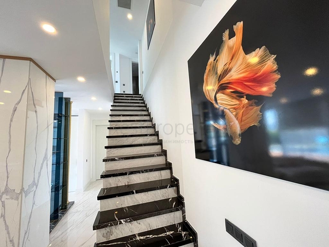 Boutique-Projekt von 8 Villen mit herrlichem Blick auf das Meer und die Berge in Raoine Gündogan