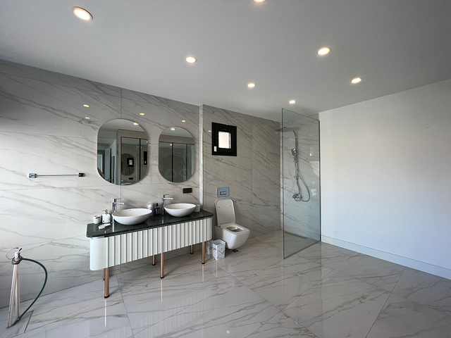 Boutique-Projekt von 8 Villen mit herrlichem Blick auf das Meer und die Berge in Raoine Gündogan