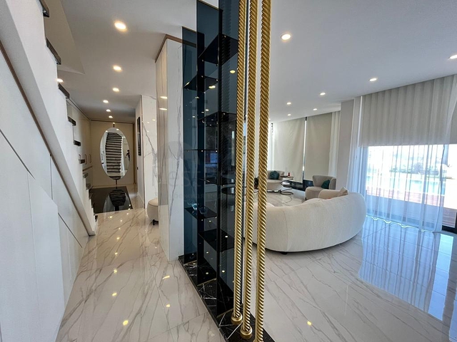 Boutique-Projekt von 8 Villen mit herrlichem Blick auf das Meer und die Berge in Raoine Gündogan