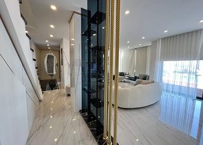 Boutique-Projekt von 8 Villen mit herrlichem Blick auf das Meer und die Berge in Raoine Gündogan