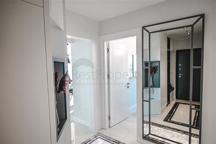 Eine Art Wohnung in der ersten Zeile eines Premium-Komplexes