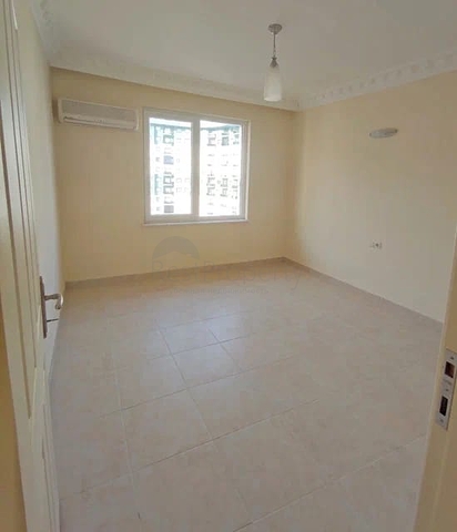 Fünf-Zimmer-Penthouse in Mahmutlar 