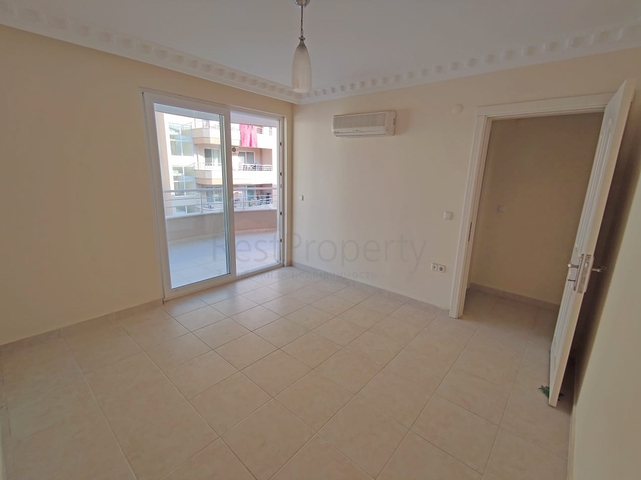 Fünf-Zimmer-Penthouse in Mahmutlar 