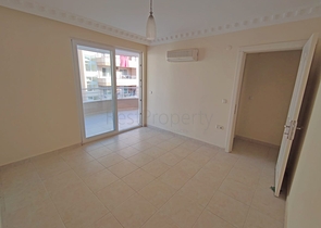 Fünf-Zimmer-Penthouse in Mahmutlar 