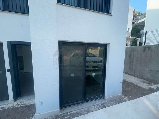 Komfortable 2+1-Apartments in einem Komplex mit See- und Bergblick im Stadtteil Bogazici