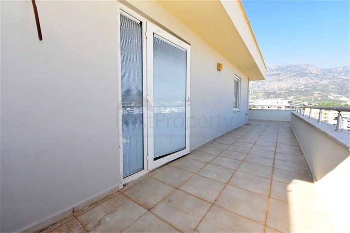 4+1 Wohnung mit separater Küche in Mahmutlar