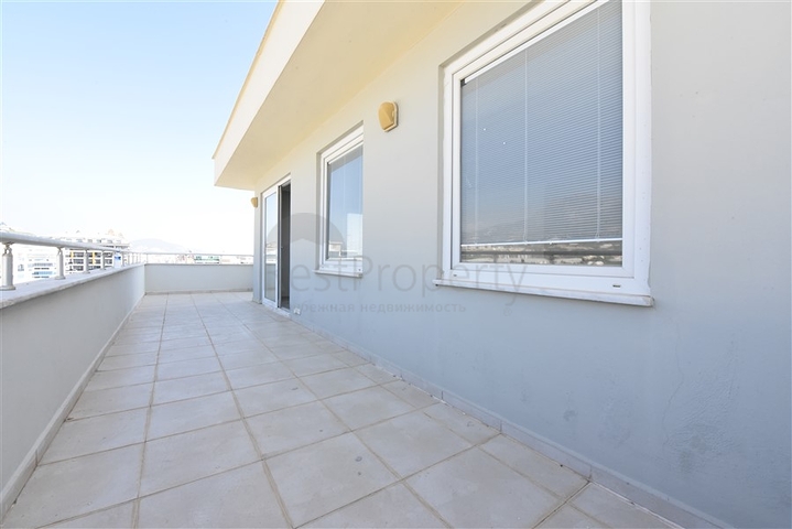 4+1 Wohnung mit separater Küche in Mahmutlar