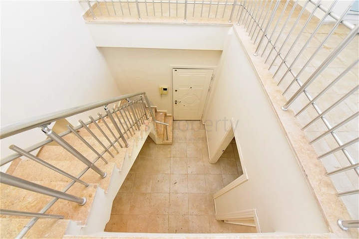 4+1 Wohnung mit separater Küche in Mahmutlar