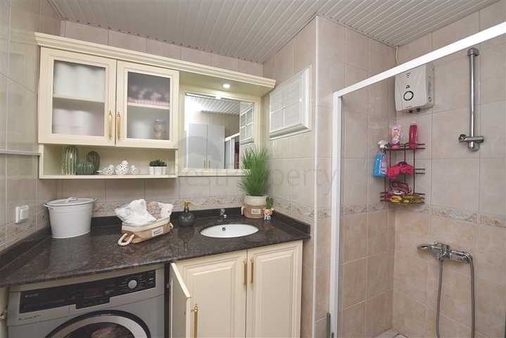 2+1 möblierte Wohnung im Stadtteil Kleopatra 