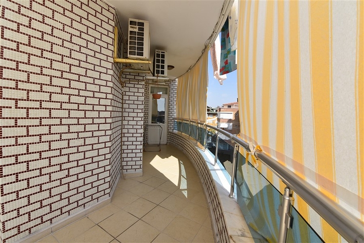 2+1 möblierte Wohnung im Stadtteil Kleopatra 