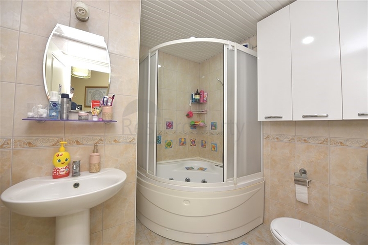 2+1 möblierte Wohnung im Stadtteil Kleopatra 