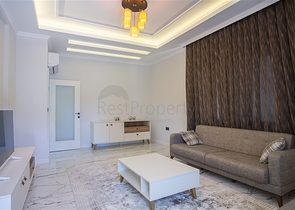 Wohnung 2+1 vom Eigentümer mit Möbeln in einem prestigeträchtigen Komplex des Bezirks Oba