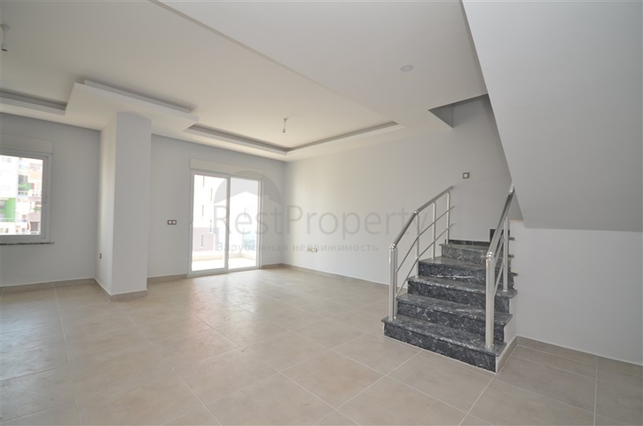 Penthouse in einem neuen Komplex zu einem sehr günstigen Preis