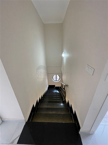 Penthouse mit fünf Schlafzimmern in Avsallar mit Meerblick