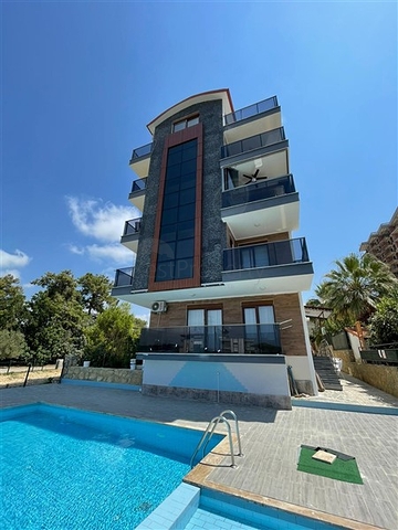 Penthouse mit fünf Schlafzimmern in Avsallar mit Meerblick