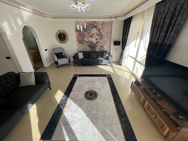 2+1 Apartment mit zwei Schlafzimmern in Mahmutlar