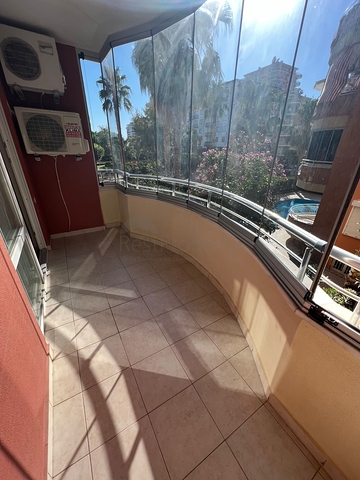 2+1 Apartment mit zwei Schlafzimmern in Mahmutlar