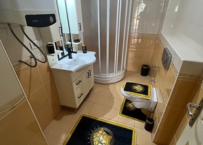 2+1 Apartment mit zwei Schlafzimmern in Mahmutlar