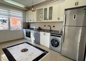 2+1 Apartment mit zwei Schlafzimmern in Mahmutlar