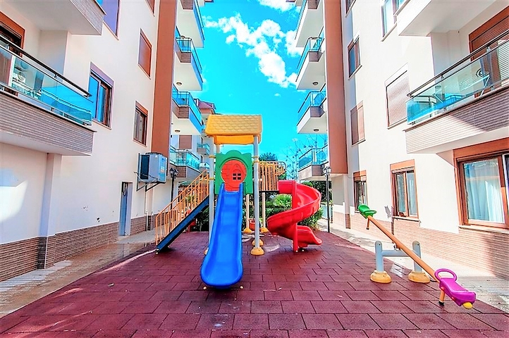 2+1 Wohnung im Küstengebiet von Kestel