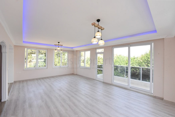 Großes 4+1 Penthouse von 165 m2