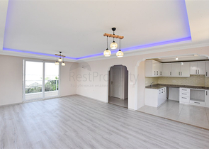 Großes 4+1 Penthouse von 165 m2